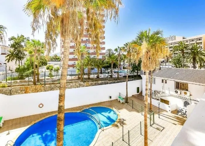 Cute Parque Cattleya 107 Close To The *