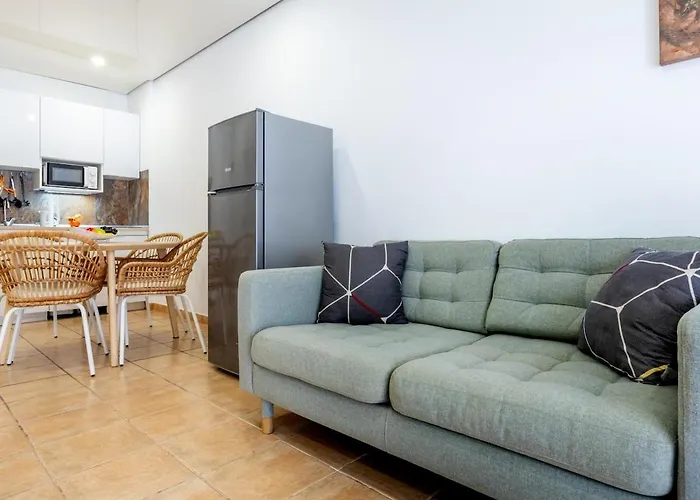 Cute Parque Cattleya 107 Close To The *